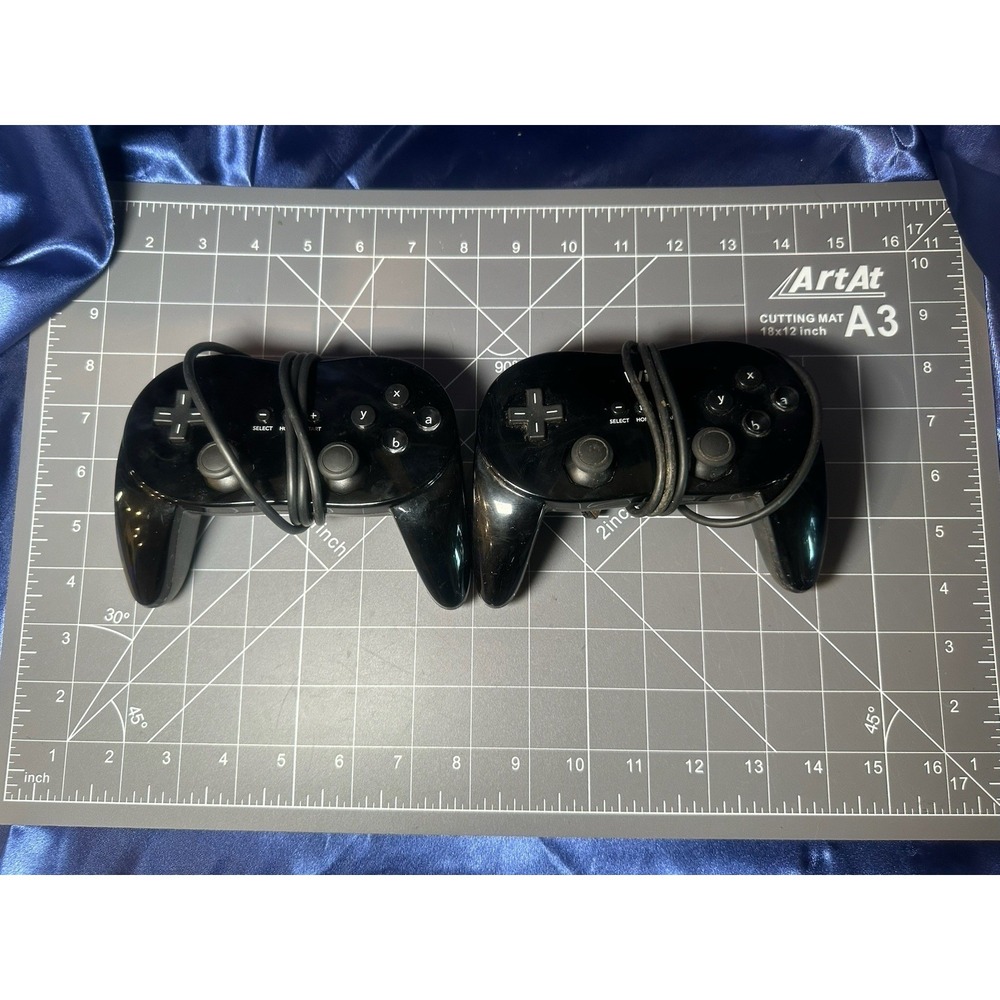 Lot Of 2! BOGO! Nintendo Wii U Wired Pro Controllers- Black (1 Untested)